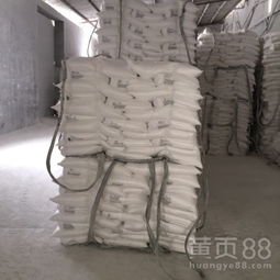 普洱茶仓储中的石灰与石膏 传统工艺的守护者与革新者